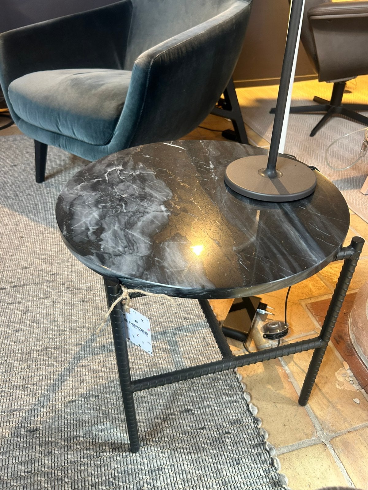 Hay Rebar salontafel 45 rond marmer