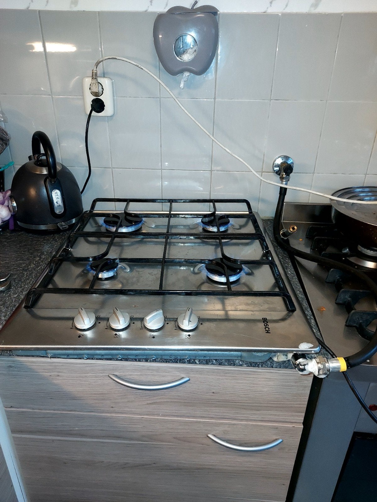 Inbouw 4 pits fornuis, Witgoed en Apparatuur, Fornuizen, Ophalen, Minder dan 85 cm, 4 kookzones, Zo goed als nieuw