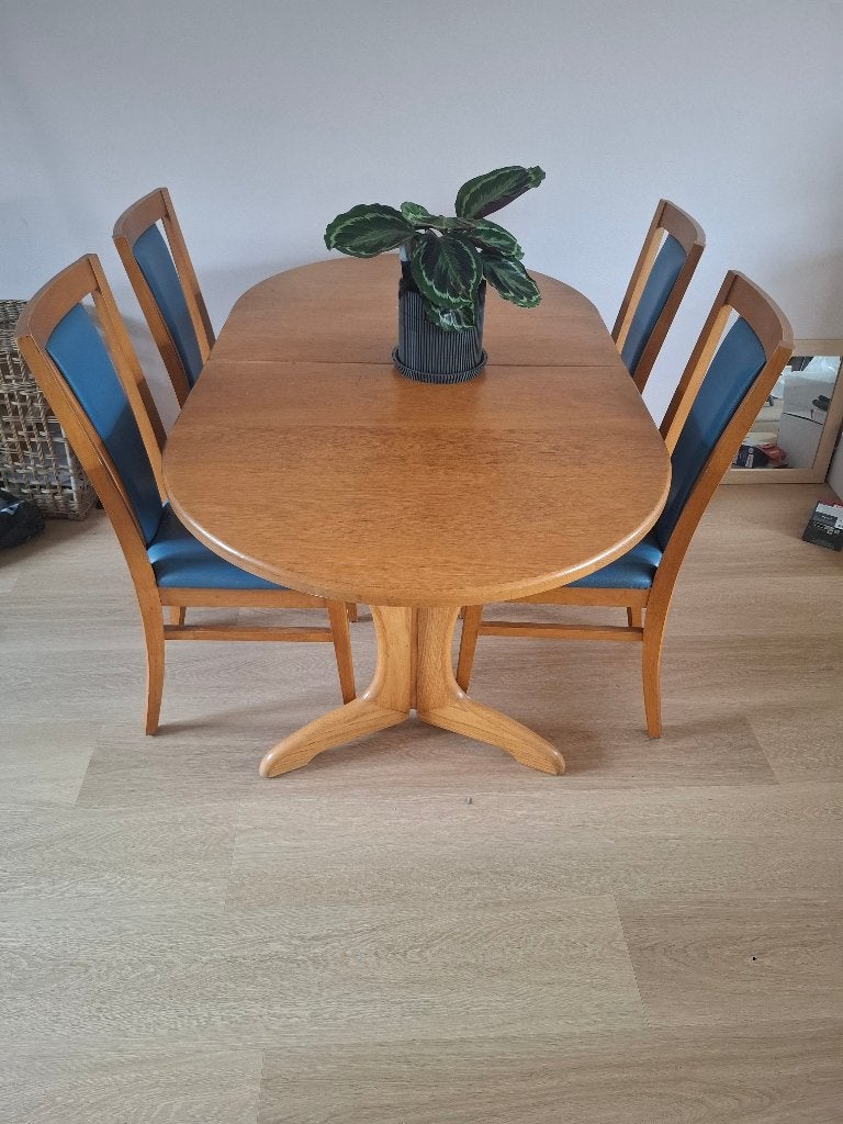 Blank Eiken eetkamer tafel met stoelen, Ophalen, 50 tot 100 cm, Vijf personen of meer, Ovaal