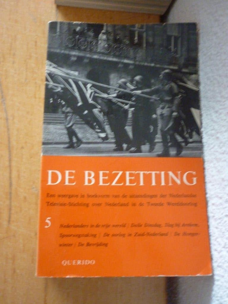 Serie De Bezetting - 5 delen, Boeken, Ophalen of Verzenden, 20e eeuw of later, Gelezen, Milo Anstadt