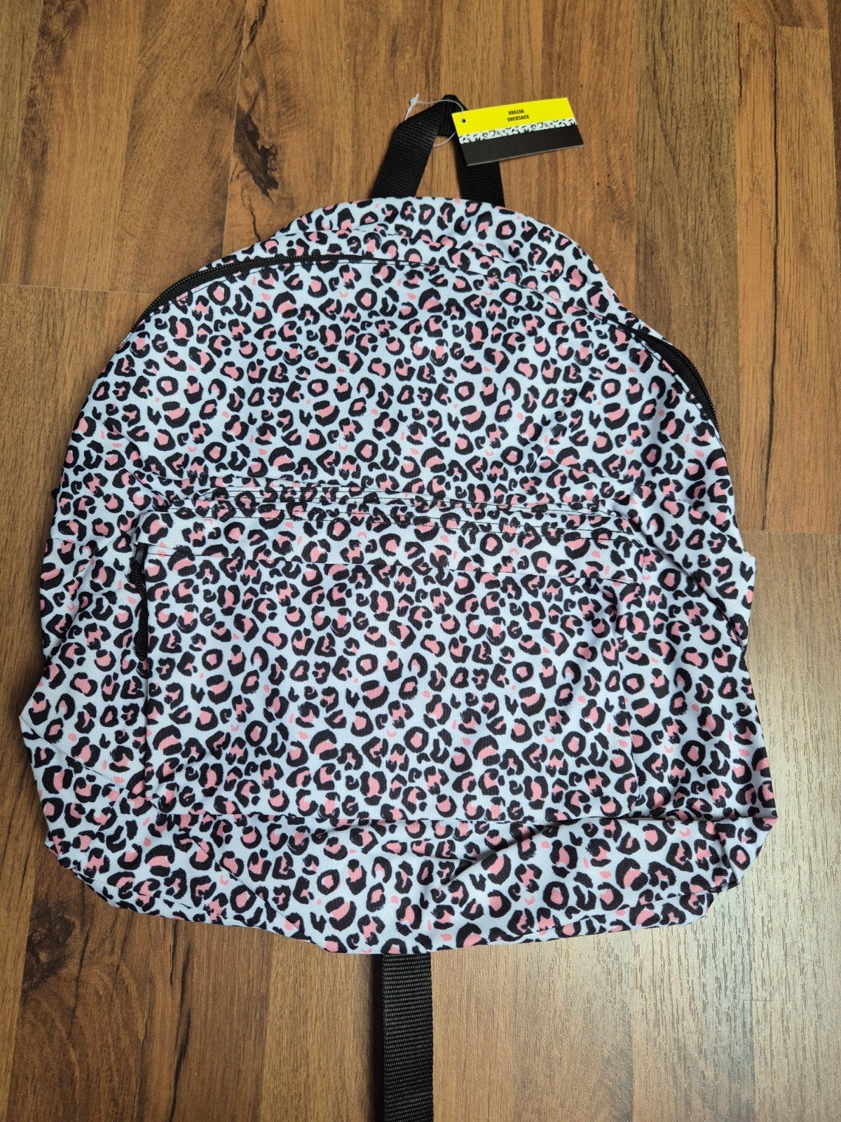 Nieuwe Xenos rugzak met trendy luipaardprint, Ophalen of Verzenden, Nieuw, Overige merken, 30 tot 45 cm