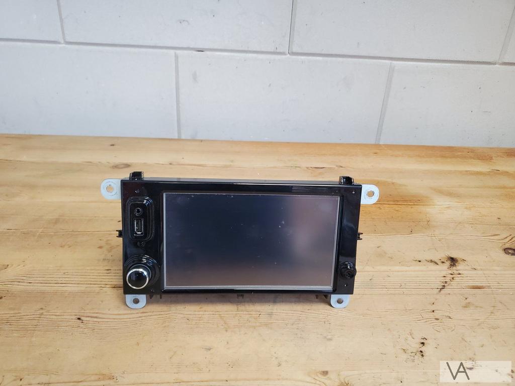 Renault Clio 4 2012 -2020 radio navigatie display 281153026r, Gebruikt, -, Renault, -