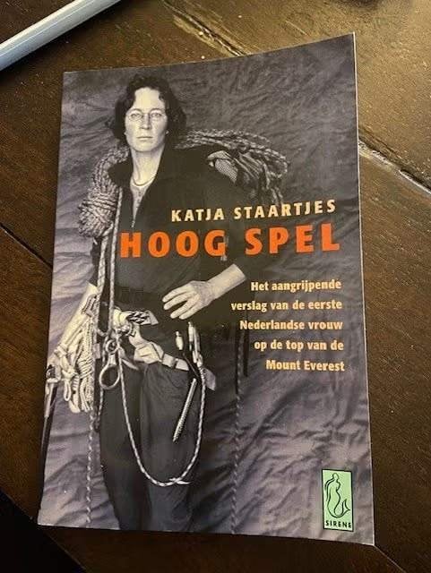 Hoog spel - Katja Staartjes - 9789058310965, Boeken, Ophalen of Verzenden, Zo goed als nieuw, Overige sporten