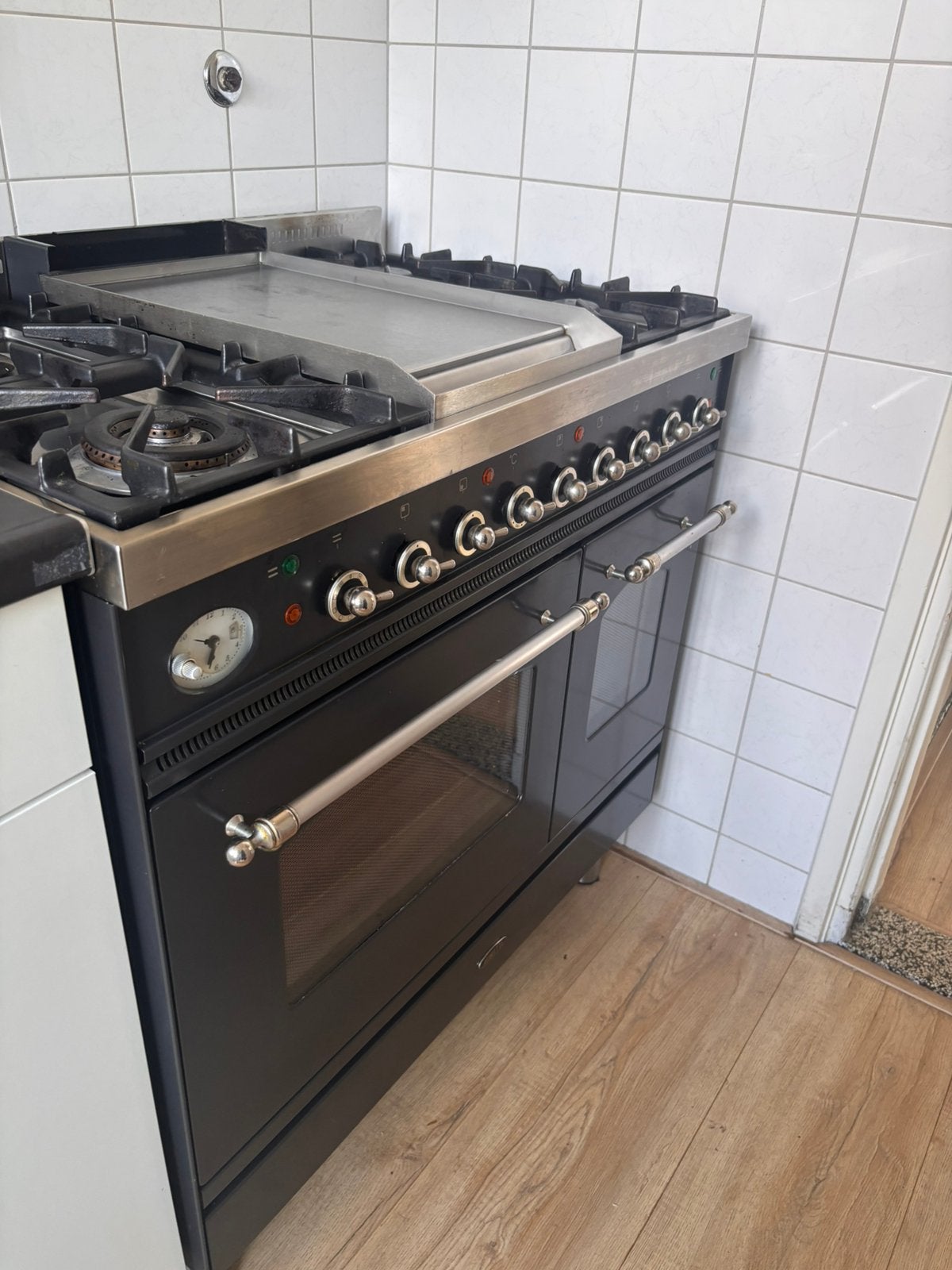 Boretti Forni / Boretti Cucine fornuis, Ophalen, 60 cm of meer, 4 kookzones, Zo goed als nieuw