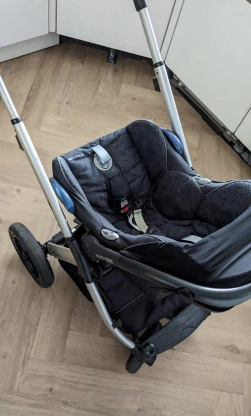 3 in 1 kinderwagen., Ophalen, Zo goed als nieuw, Mutsy