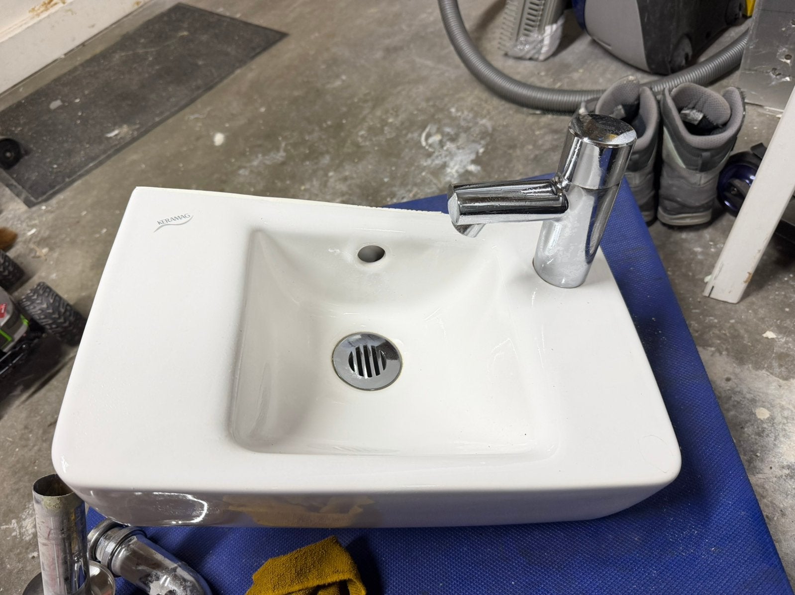 Wasbak met fontein, Ophalen of Verzenden, Zo goed als nieuw, Wastafel