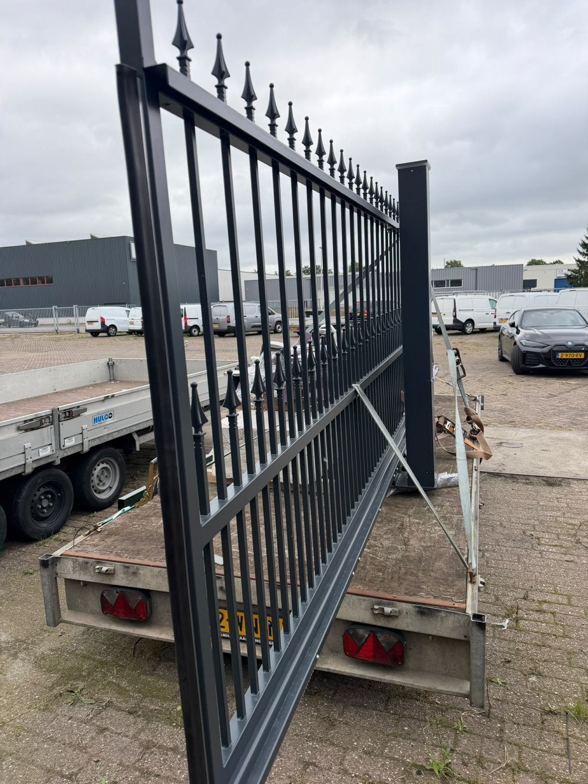 Schuifpoort 1500x4100 met motor, Ophalen, Met poort, Gebruikt, Spijlenhekwerk