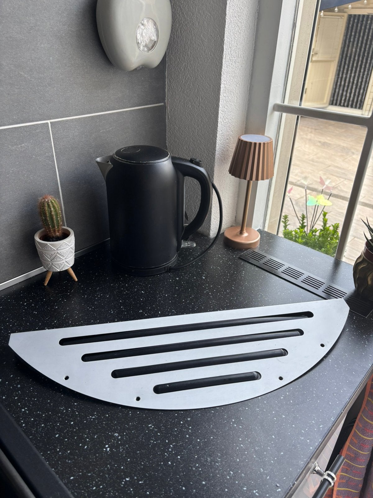 Aluminium trap maantjes, Ophalen, Zo goed als nieuw