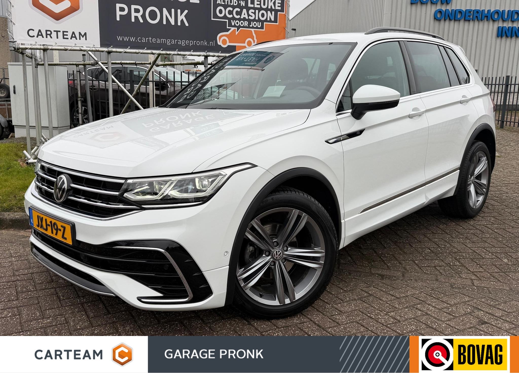 Volkswagen Tiguan 1.5 TSI 2X R-Line BOVAG GARANTIE CARPLAY/N, Auto's, Stof, Euro 6, 4 cilinders, Automatische klimaatregeling