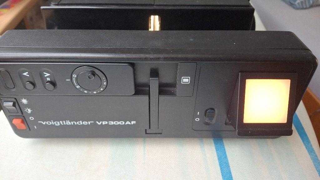 Te koop: Voigtländer VP300AF autofocus diaprojector, Ophalen, Gebruikt