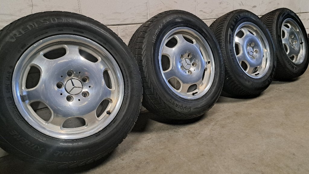 Unieke velgen Mercedes S-klasse (W220) 225/60/16, Auto-onderdelen, Banden en Velgen, Gebruikt, 16 inch, Banden en Velgen, Personenwagen