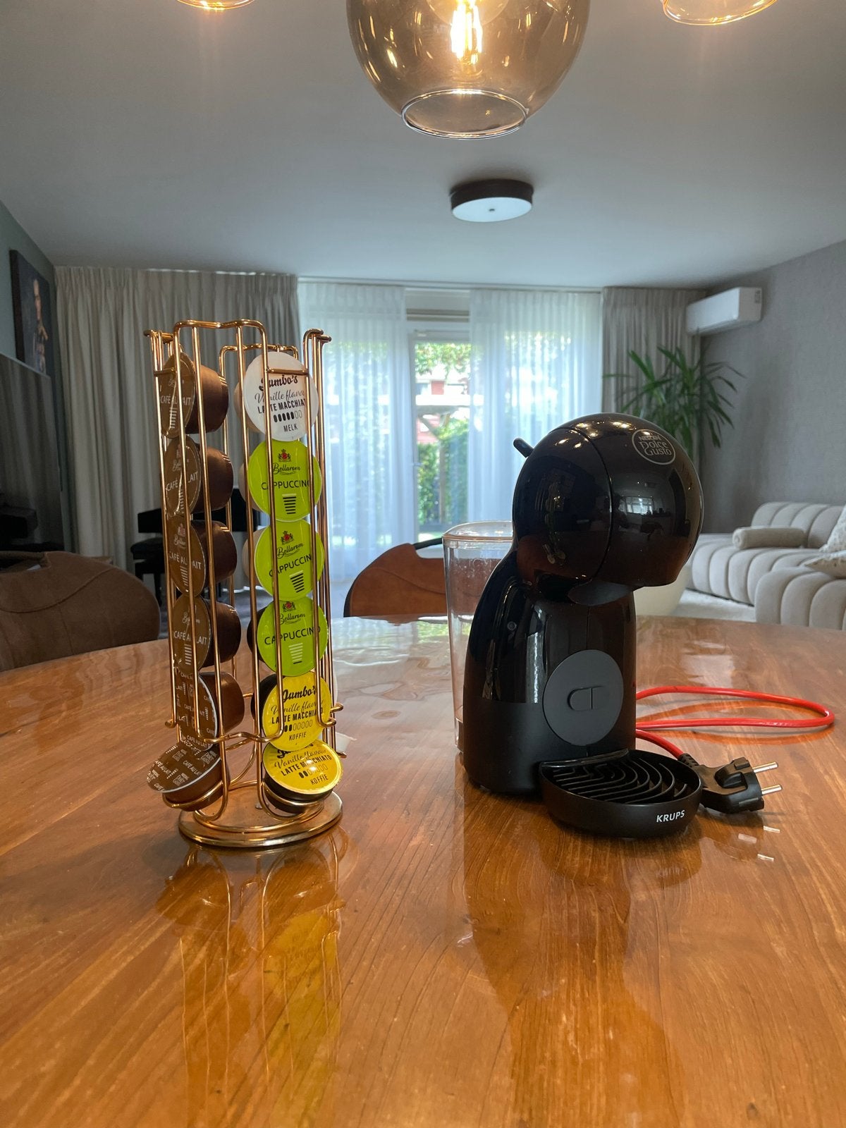 Nescafé Dolce Gusto Krups koffiezetapparaat met capsulehoude, Witgoed en Apparatuur, Koffiezetapparaten, Koffiepads en cups, Gebruikt