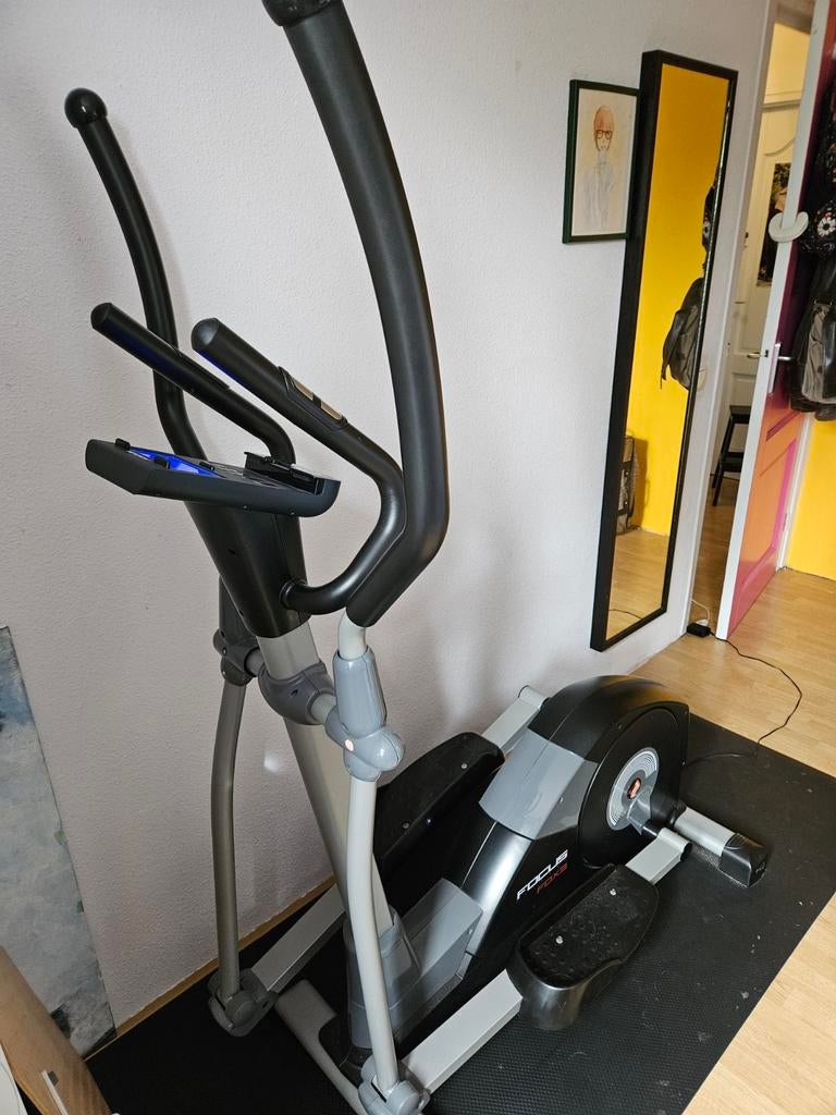 Crosstrainer Focus Fitness Fox 3 iPlus, Ophalen, Gebruikt, Crosstrainer, Metaal