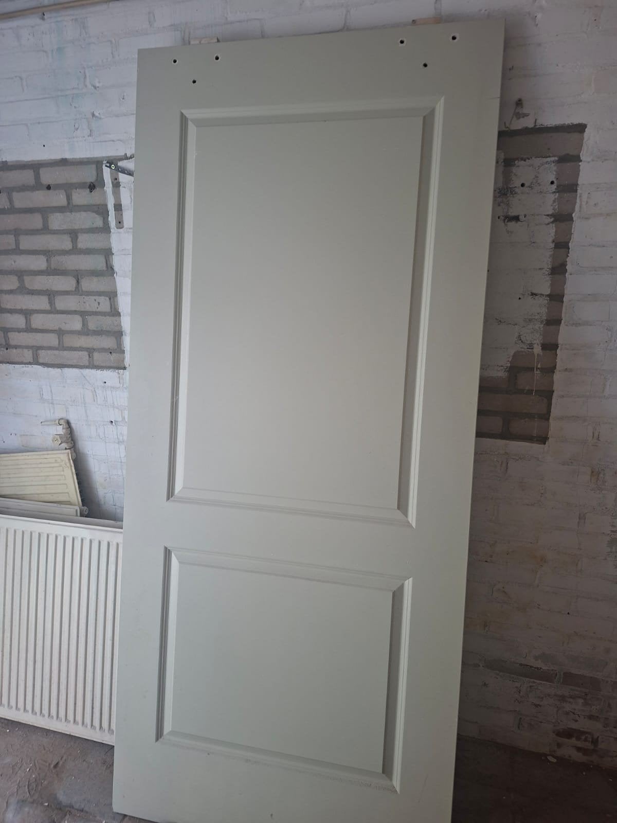 Grenen paneeldeur 930x2115x40 mm, Ophalen