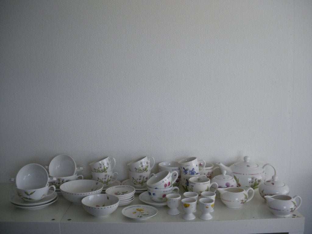 Marjolein Bastin Wildflowers servies, Huis en Inrichting, Keuken | Servies, Ophalen of Verzenden, Zo goed als nieuw, Bord(en)