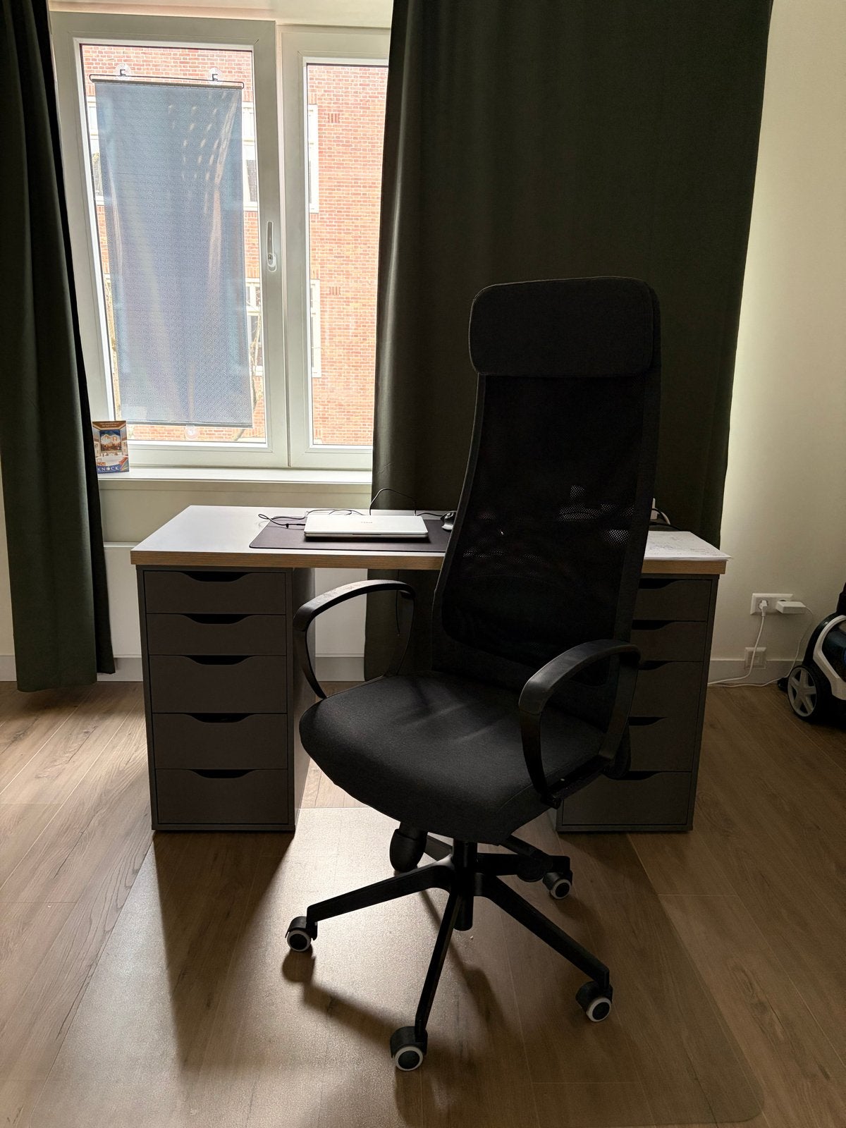 IKEA Markus Bureaustoel - Zwart, Ergonomisch, Ophalen, Zwart, Zo goed als nieuw, Bureaustoel