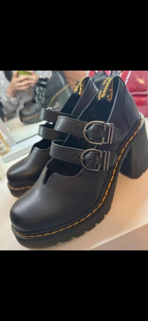 Dr. Martens Eviee Sandalen Maat 39 - Nieuwstaat, Zwart, Sandalen of Muiltjes, Ophalen of Verzenden, Dr. Martens
