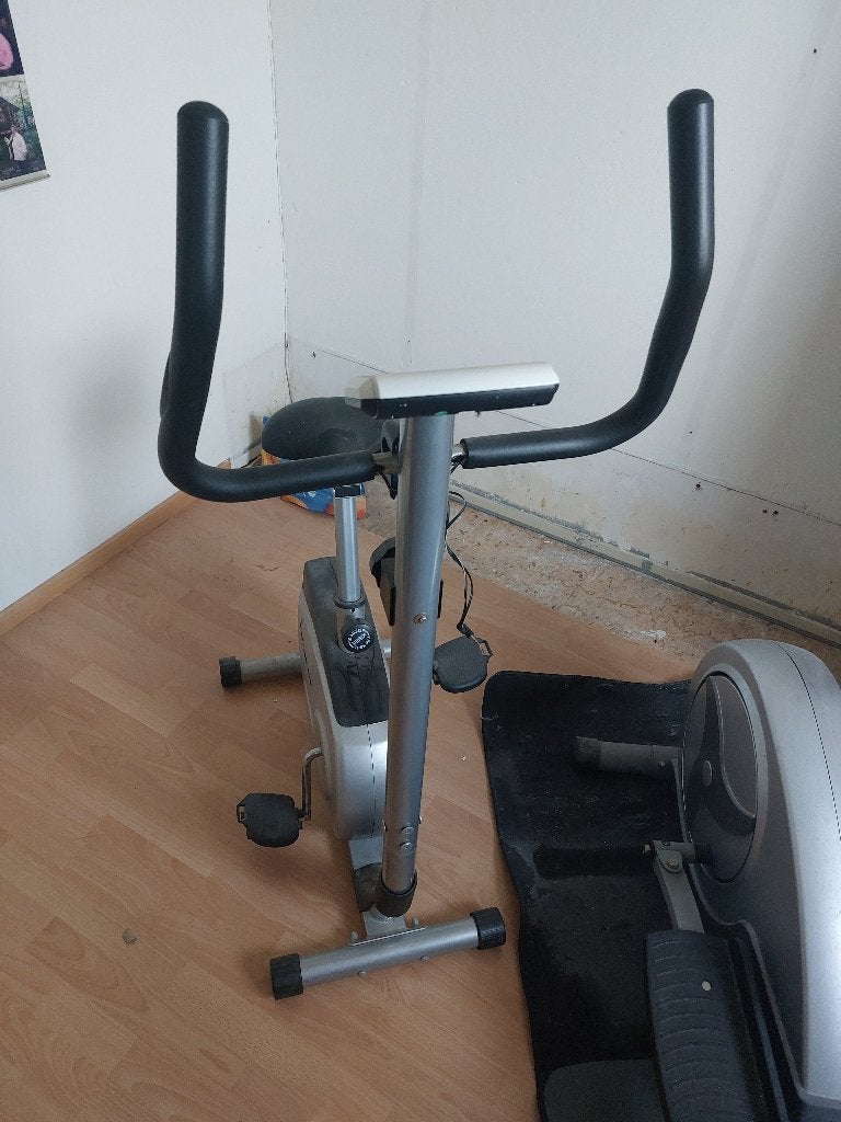 Te koop, Hometrainer, Ophalen of Verzenden, Zo goed als nieuw, Metaal, Benen