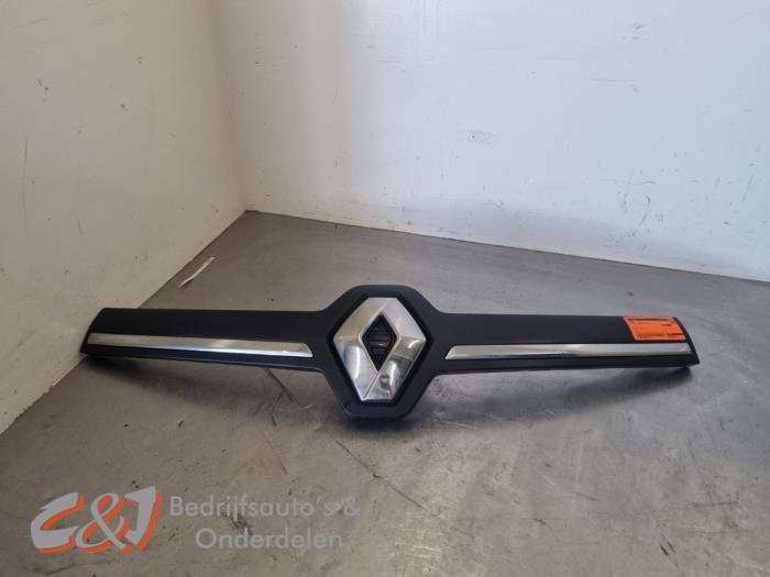 Grille van een Renault Trafic, Gebruikt, -, Renault, -
