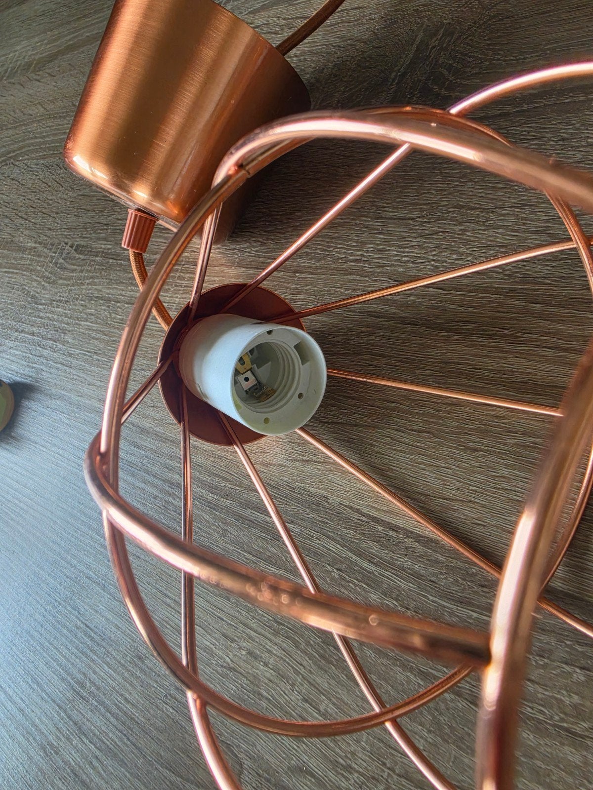 Set van 2 koperen/roségouden hanglampen met draadkap, Ophalen of Verzenden, Nieuw, Metaal, Industrial