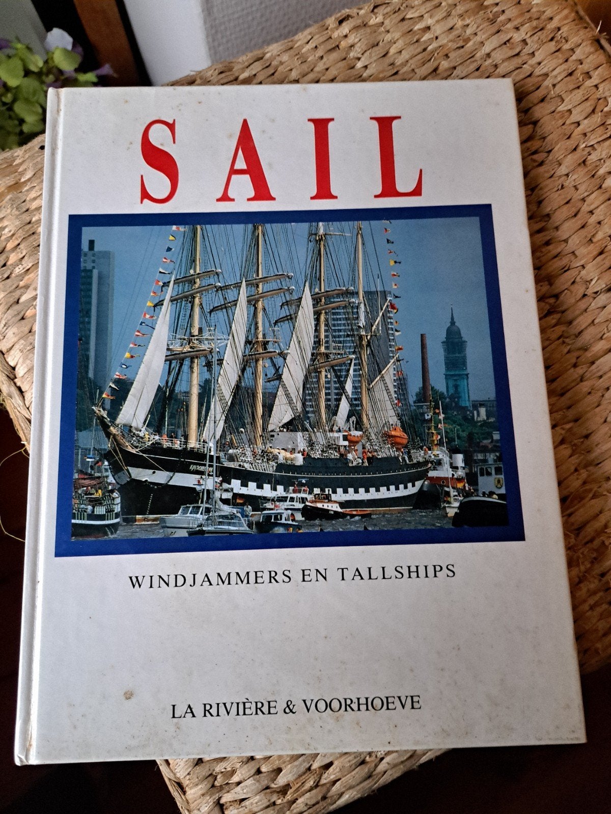 SAIL Windjammers en Tallships - La Rivière & Voorhoeve, Ophalen of Verzenden, Gelezen, Overige typen