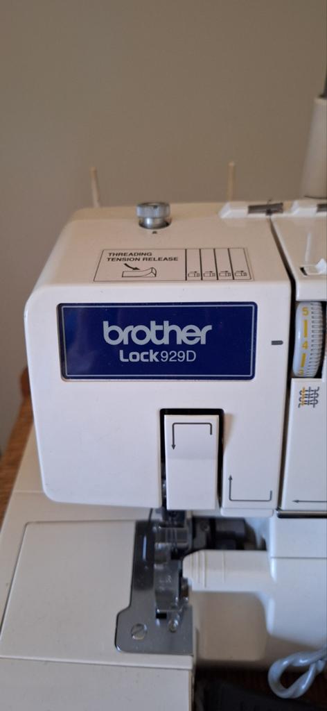 Overlock machine Brother 929D, Ophalen, Gebruikt, Lockmachine, Brother