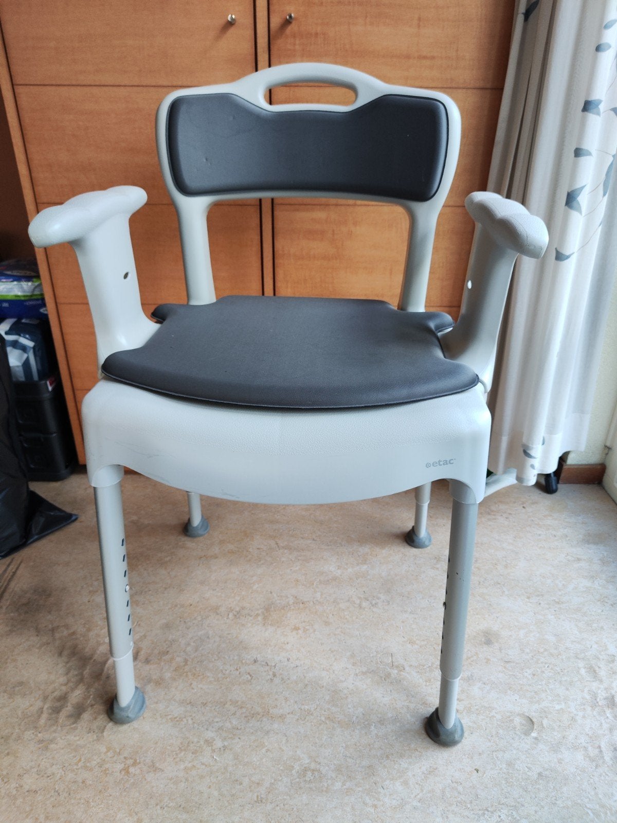 Etac Swift Commode douche en po-stoel, Ophalen, Zo goed als nieuw