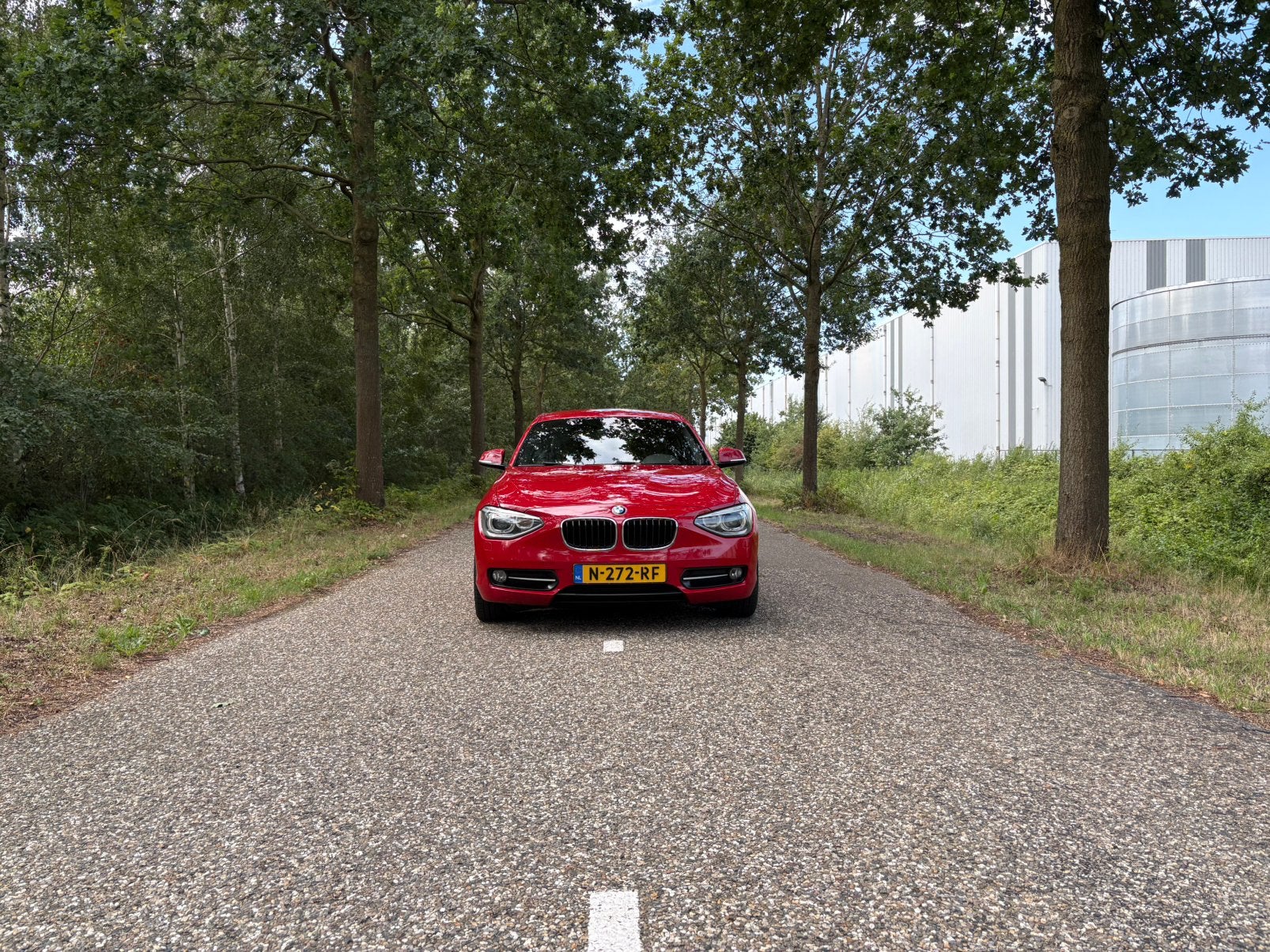 BMW 1-Serie 116i | Automaat | Klima | Harman Kardon audio, Auto's, BMW, Zwart, 4 cilinders, 1290 kg, 4 stoelen