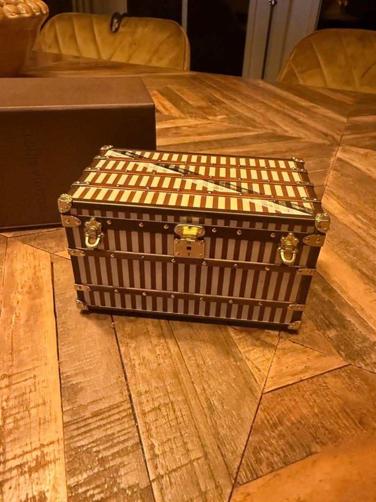 Originele Louis Vuitton mini trunk petit malle paperweight, Ophalen of Verzenden, Zo goed als nieuw