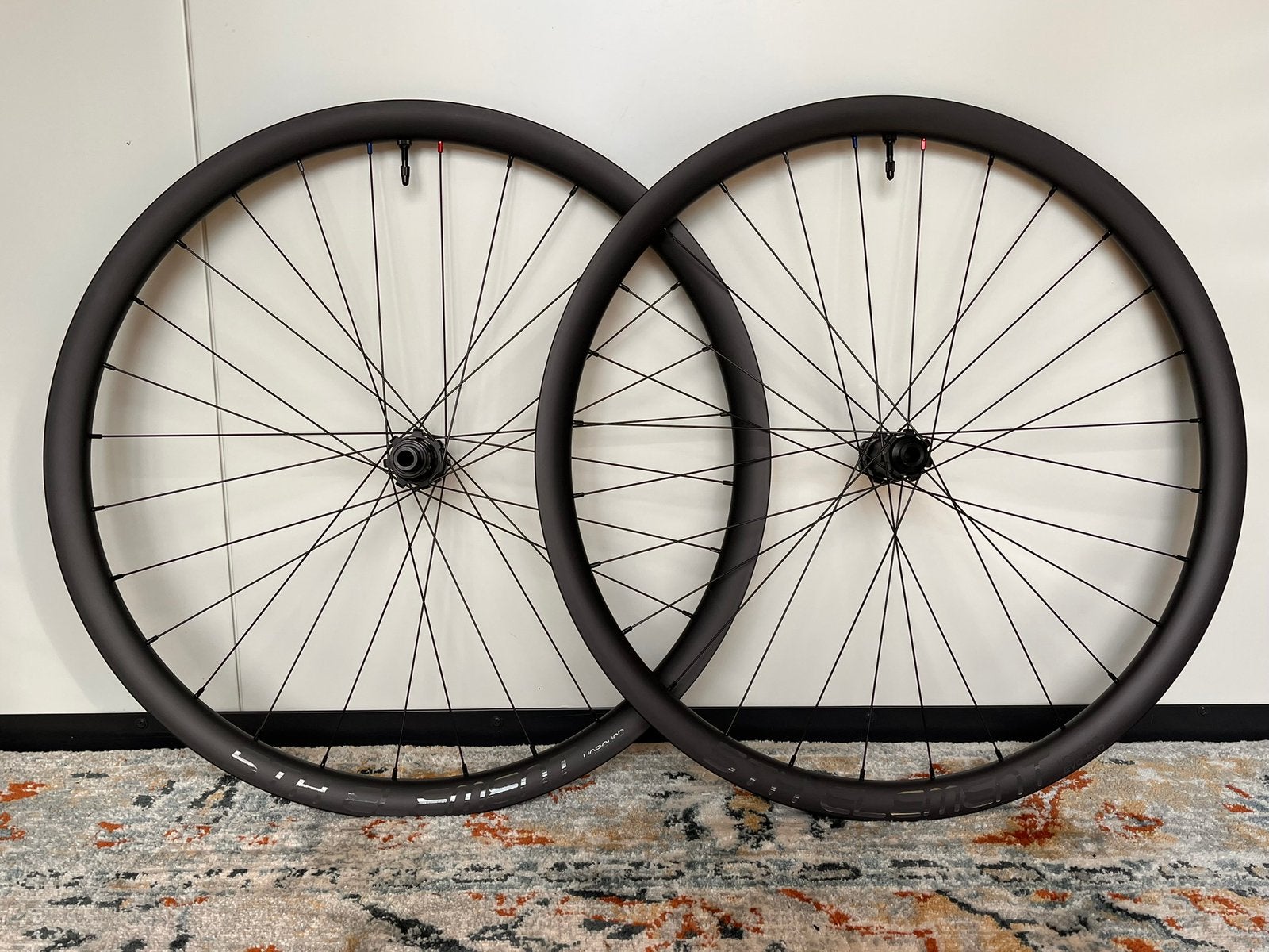 Carbon gravel wielset 5th Element Wheels 27,5 / 650b nieuw, Fietsen en Brommers, Fietsonderdelen, Wiel, Gravelbike, Nieuw, Ophalen of Verzenden