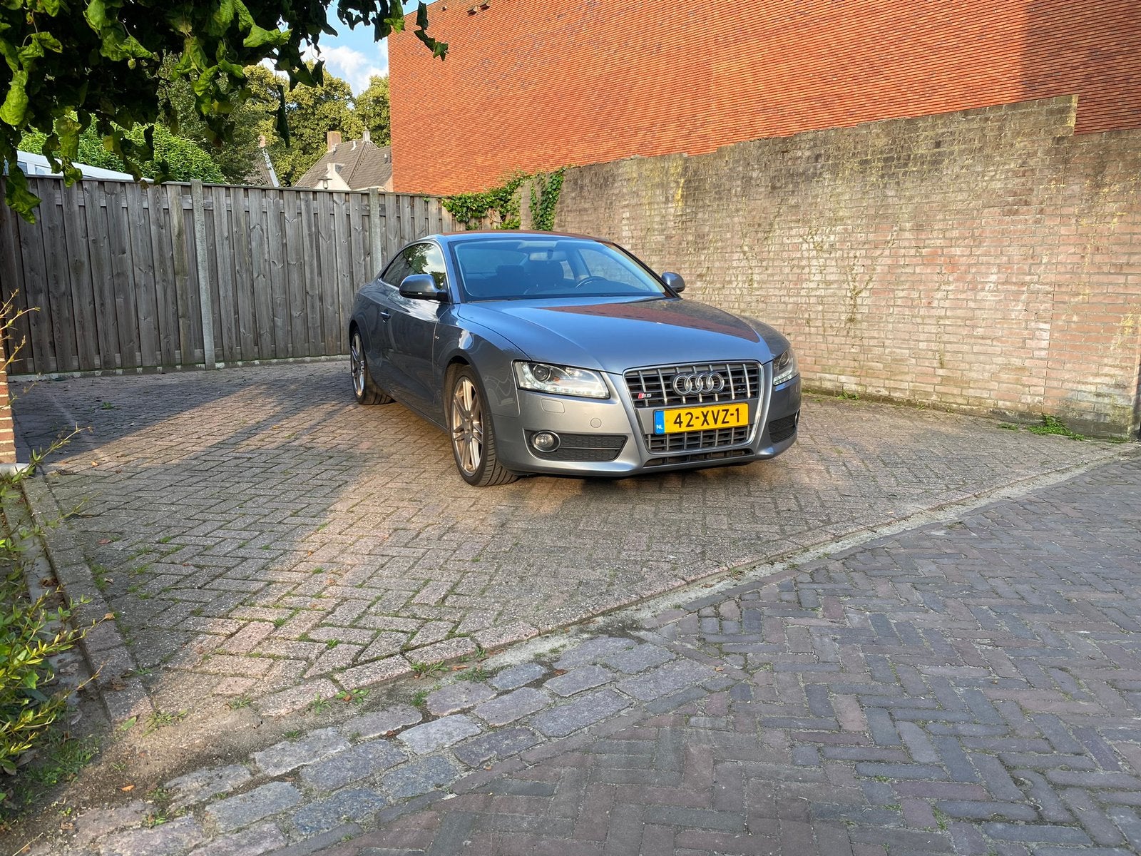Audi A5 1.8 Tfsi 125KW Coupe 2008 Grijs, Auto's, Voorwielaandrijving, 730 kg, 1370 kg, 4 cilinders