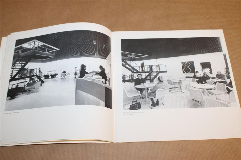 Groninger Museum — Jaarverslag 1976-1978, Ophalen of Verzenden, Gelezen