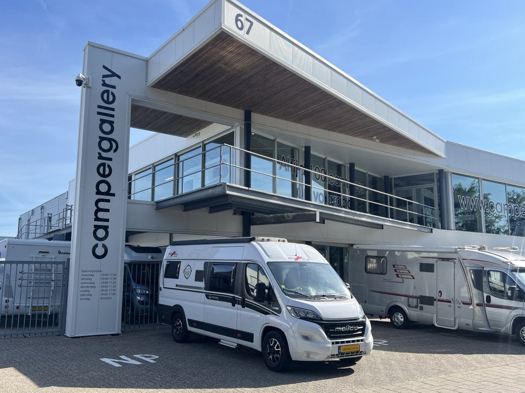 Carthago Malibu Van Charming 640 LE AUTOMAAT ENKELE BEDDEN, Caravans en Kamperen, Campers, Malibu Van Charming 640 LE AUTOMAAT ENKELE BEDDEN EURO6