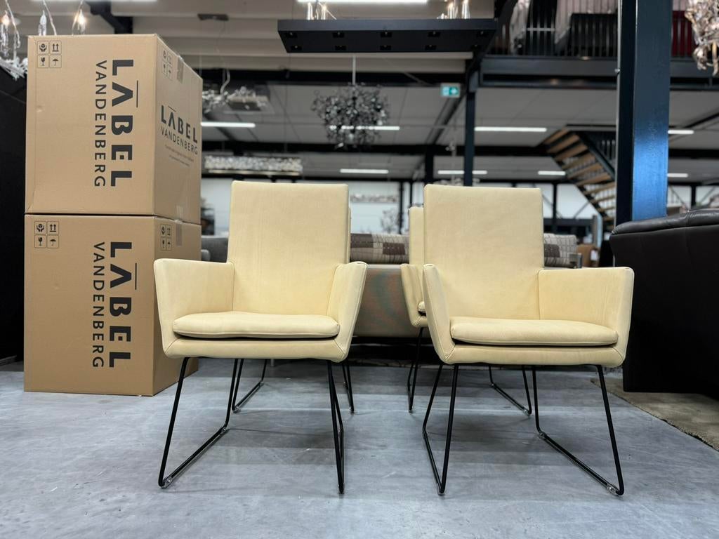 4 Nieuw Label van den Berg Donna Eetkamerstoel Leer Stoel, Huis en Inrichting, Stoelen, Bruin, Nieuw, Leer, Ophalen of Verzenden