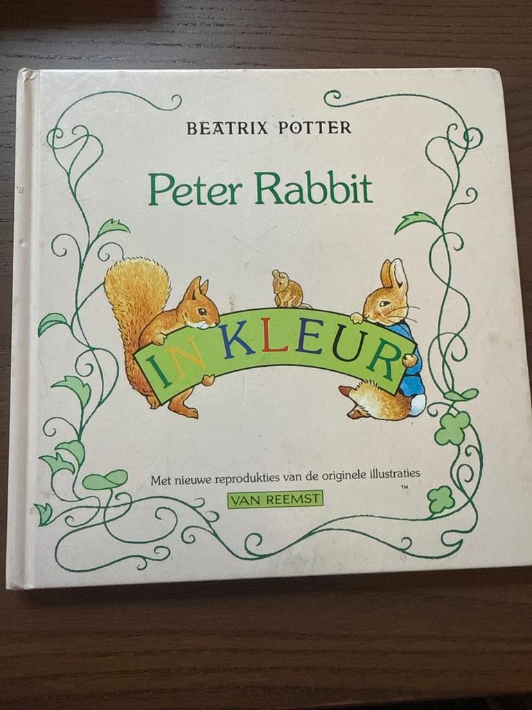 Peter Rabbit in Kleur - Klassiek Kinderboek, Gelezen, Fictie algemeen, Jongen of Meisje, Ophalen of Verzenden