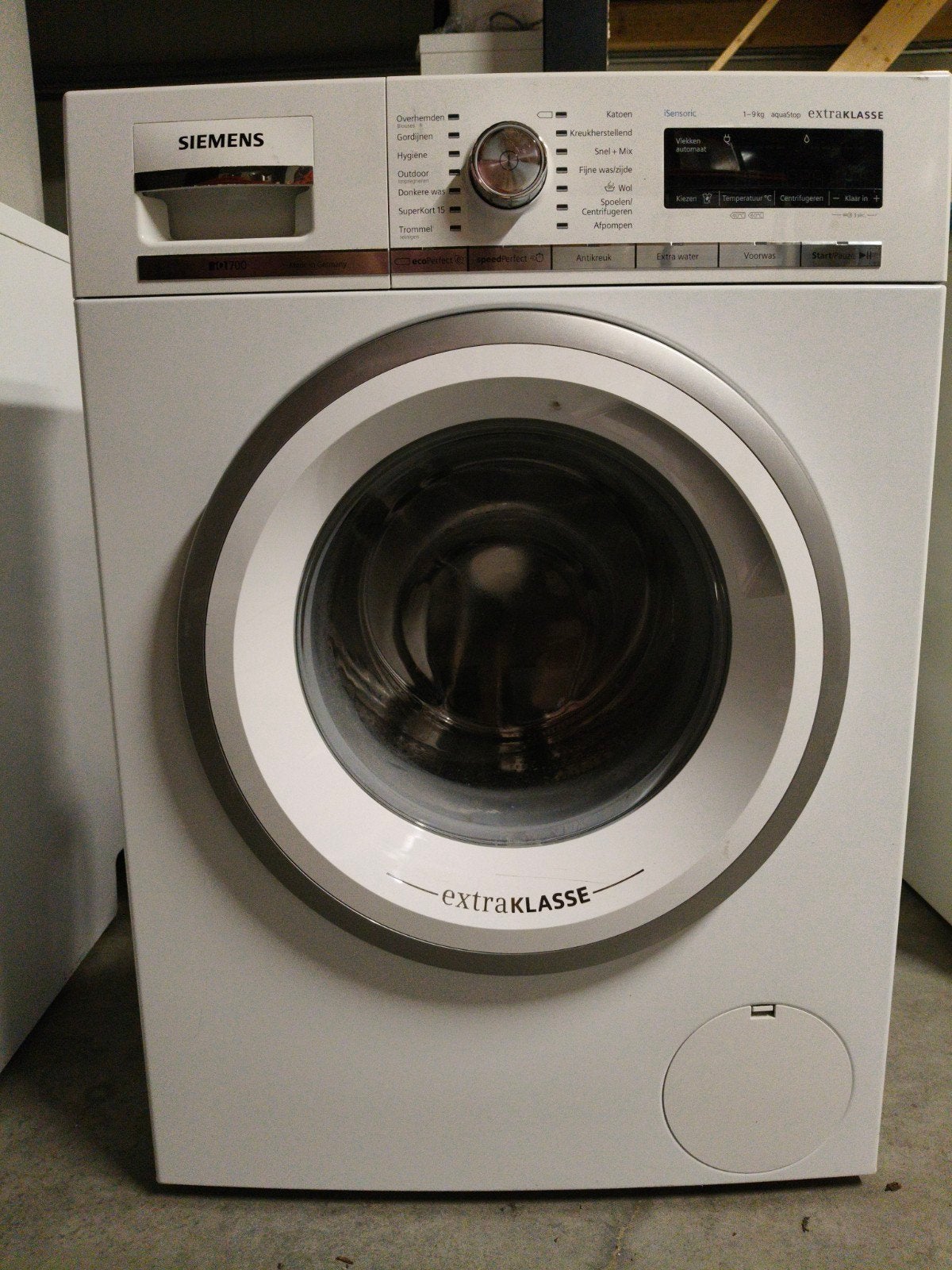 Siemens iq700 met 9 kg trommel  A+++, Ophalen, 1200 tot 1600 toeren, 8 tot 10 kg, Zo goed als nieuw