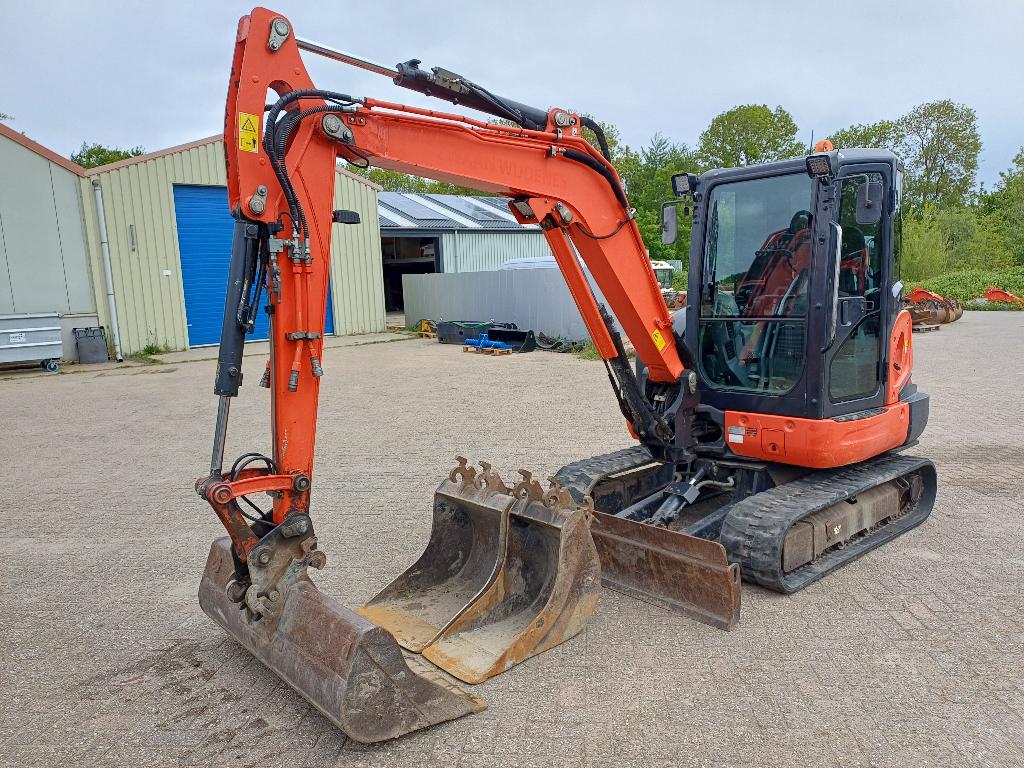 Kubota KX042-4 bj: 2018 mini graafmachine, Zakelijke goederen, Machines en Bouw | Kranen en Graafmachines, Ophalen, Graafmachine