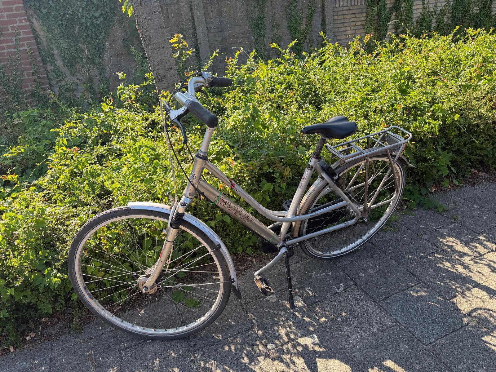 Mooie Giant dames fiets!, Ophalen, Zo goed als nieuw, Giant, Versnellingen