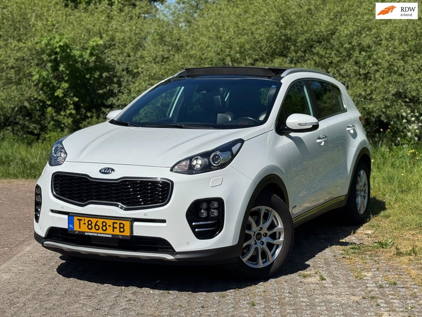 Kia Sportage 1.6 T-GDI 4WD GT-Line / PANO/LED/NAVI/LEDER, Auto's, Kia, Gebruikt, 4 cilinders, Wit, Leder