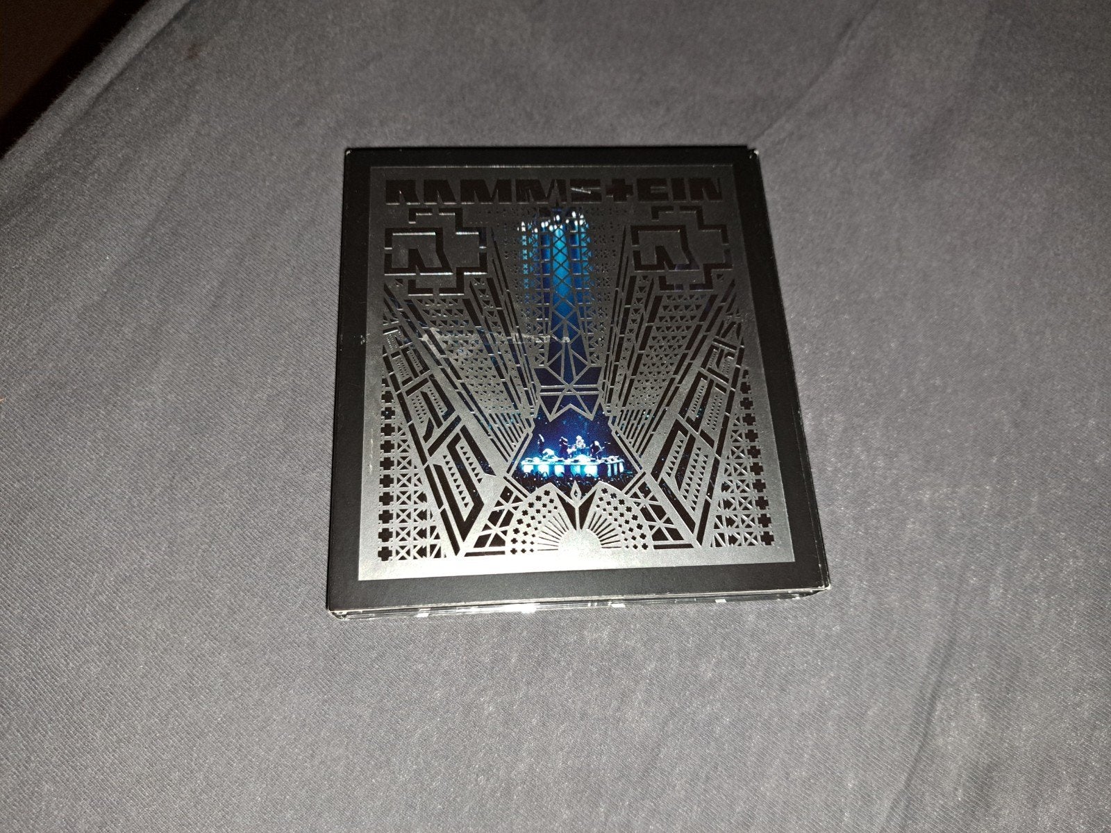 Rammstein - Live in paris (Blu-ray), Vanaf 16 jaar, Duits, Ophalen of Verzenden, Zo goed als nieuw