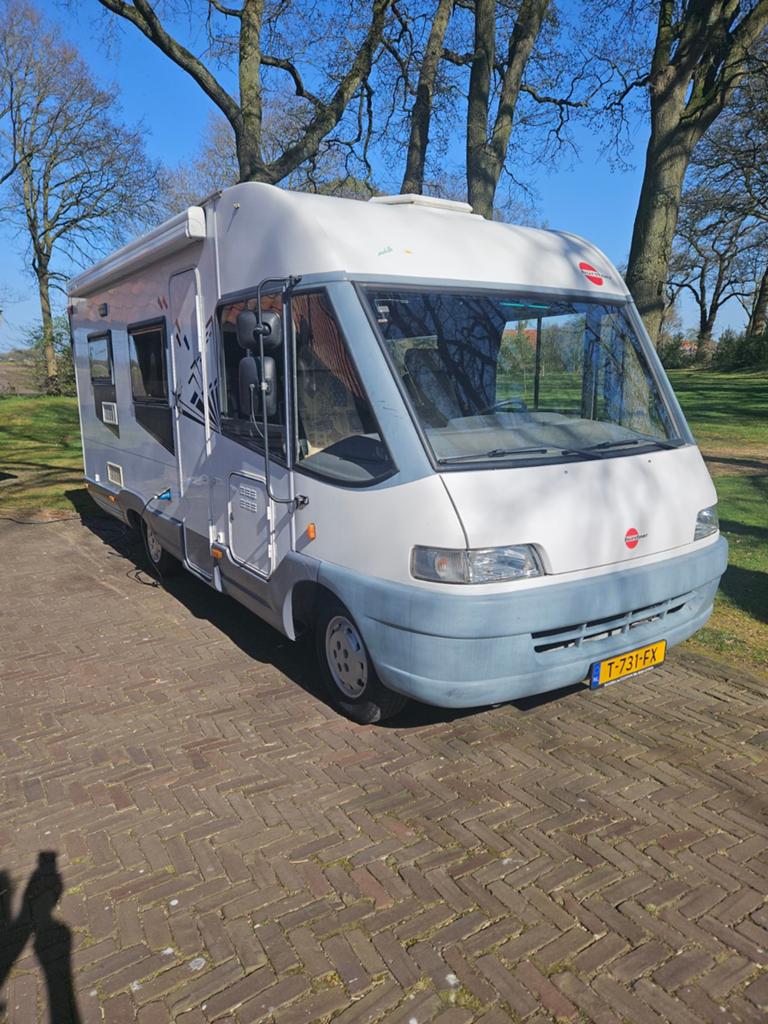 Burstner Camper I572 in zeer goede staat, Caravans en Kamperen, Campers, Integraal, Ringverwarming, Fiat, Fietsendrager
