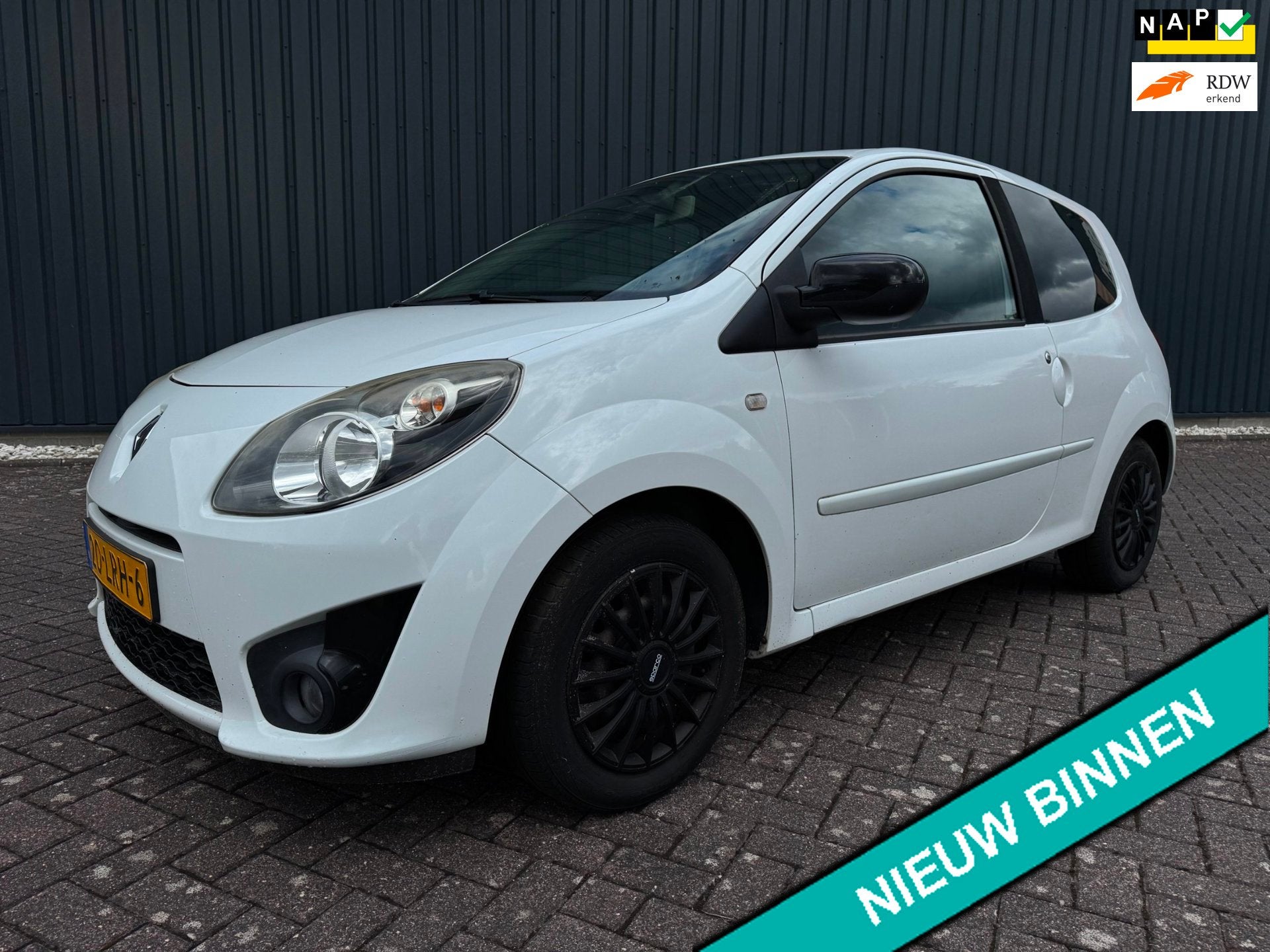 Renault Twingo 1.2-16V Dynamique (AIRCO/STUURBEKRACHTIGING/A, 839 kg, Gebruikt, 4 cilinders, 4 stoelen