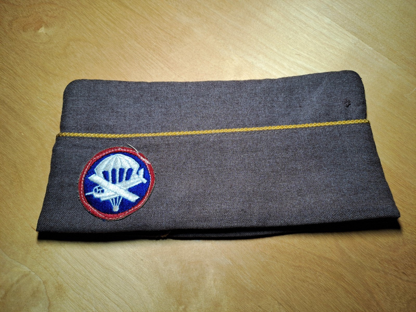 Originele WW2 Paratrooper / Airborne garrison cap!, Verzamelen, Ophalen of Verzenden, Overige soorten, Amerika, Helm of Baret