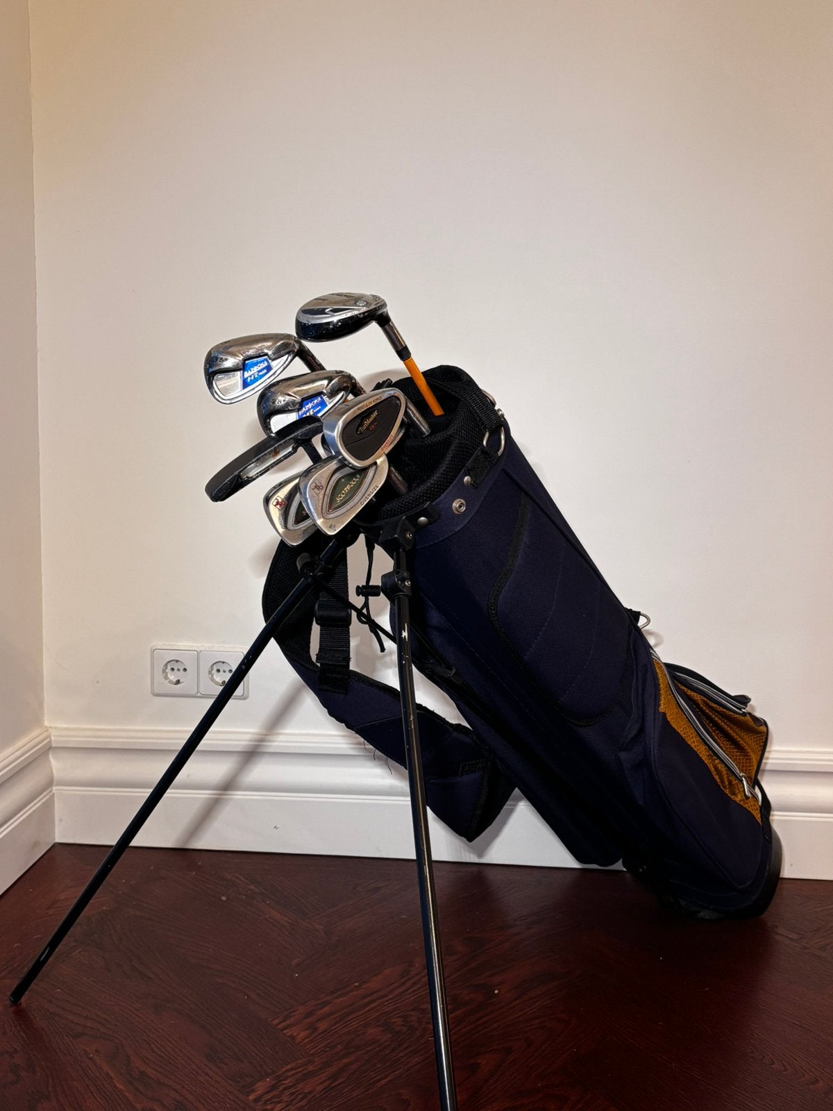 Complete golfset beginners - 8 clubs + standbag, Sport en Fitness, Golf, Ophalen of Verzenden, Gebruikt, Set
