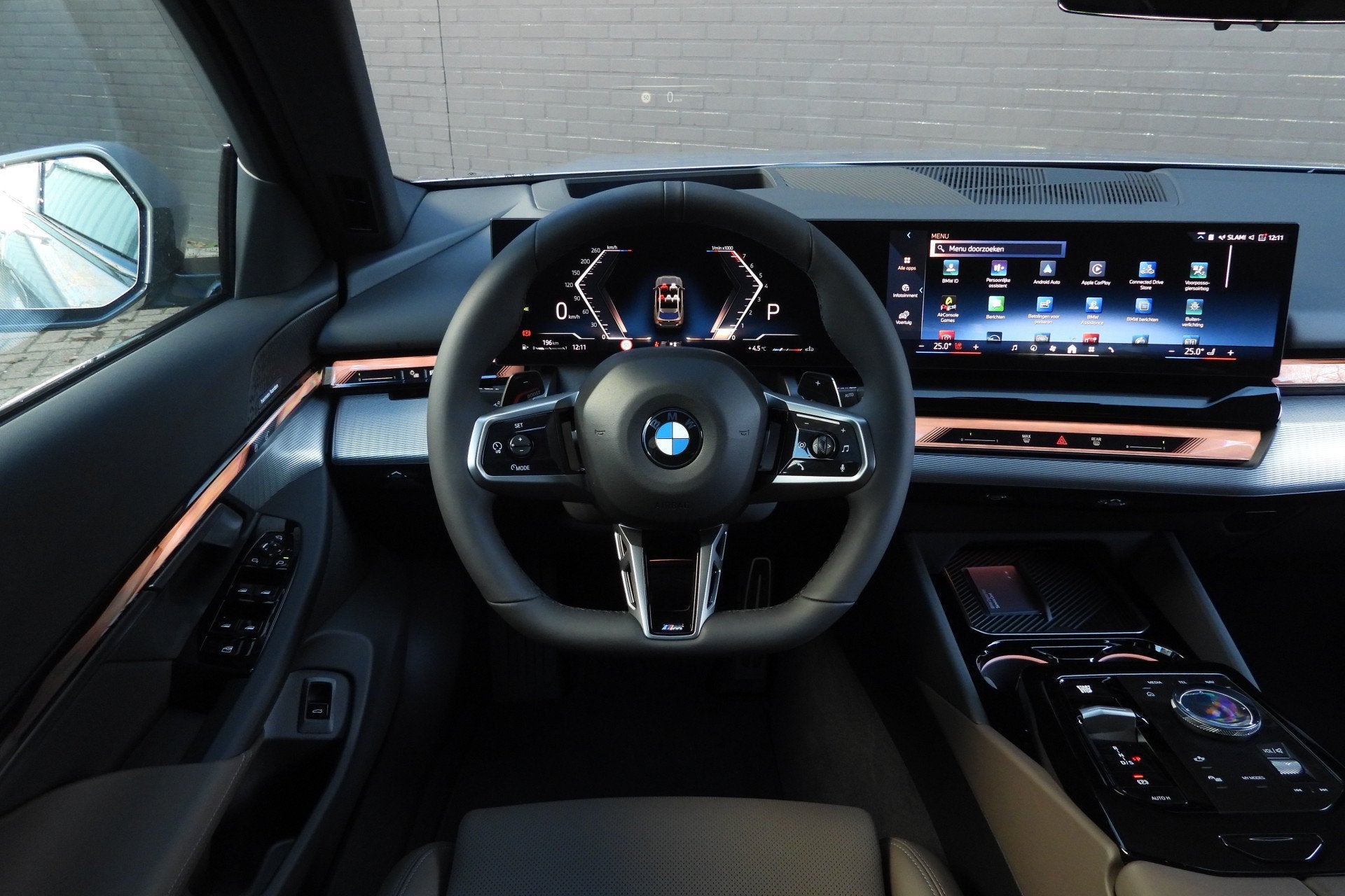 BMW 5 Serie Touring 520i M Sport Automaat / Trekhaak / Adapt, Automaat, Achterwielaandrijving, Leder, Nieuw