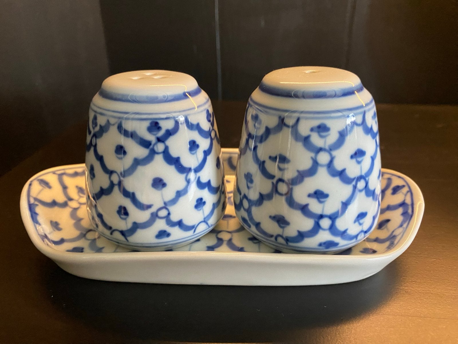 Porseleinen peper- en zoutstel met blauw decor, Ophalen of Verzenden