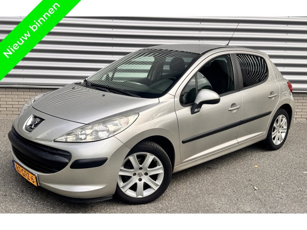 Peugeot 207 1.4-16V 5 Deurs Airco GEEN VTI ! (bj 2007), Voorwielaandrijving, Stof, 4 cilinders, 49 €/maand