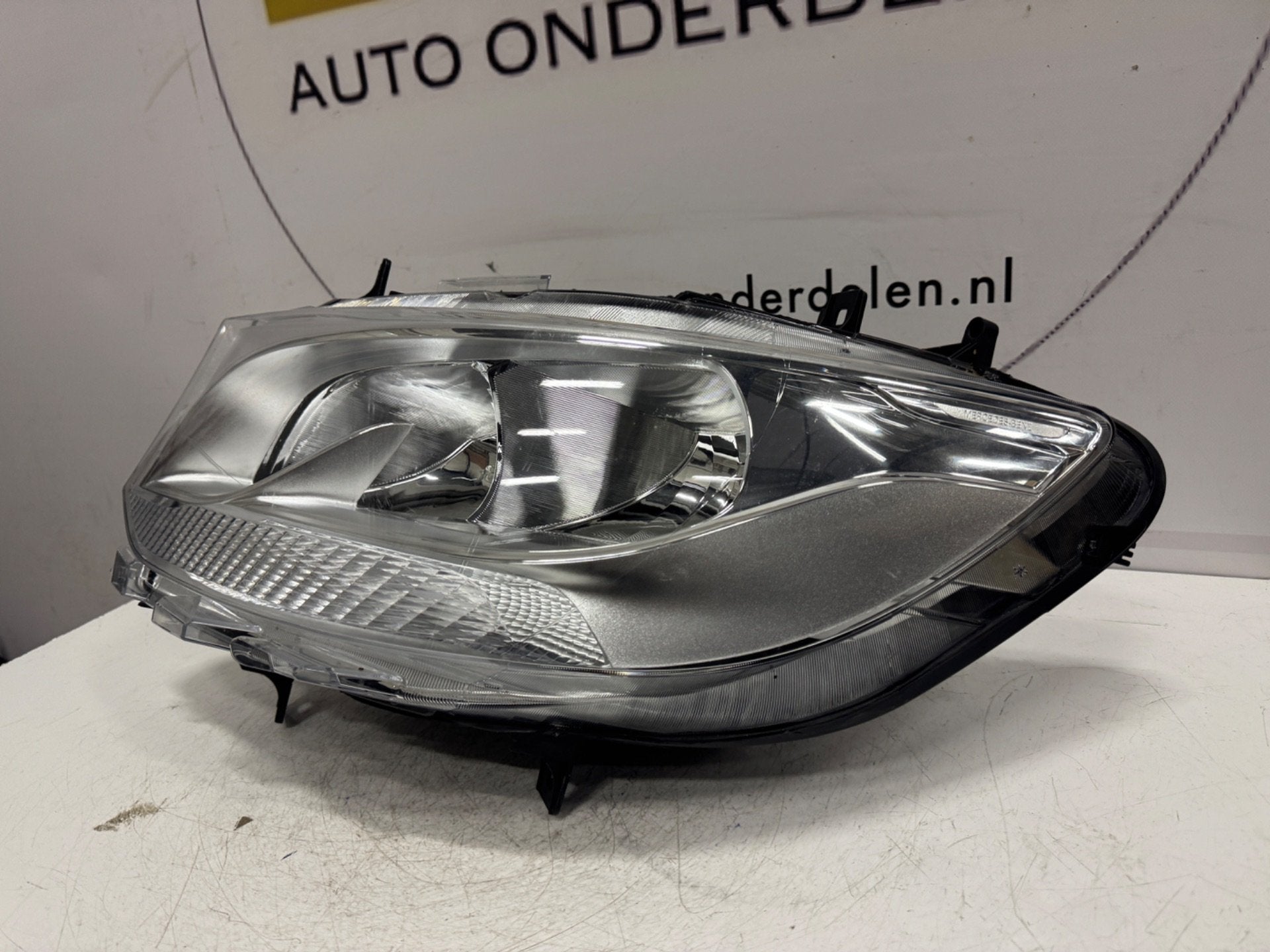 MERCEDES SPRINTER W910 W910 KOPLAMP LINKS A9109060000, Auto-onderdelen, Gebruikt, Mercedes-Benz AG, Mercedes-Benz, Ophalen of Verzenden