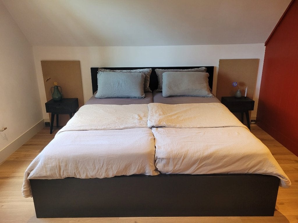 Bed Malm Ikea 180 x 200 zwart/bruin 2 matrassen 2 boxsprings, Ophalen, Overige kleuren, Tweepersoons, Zo goed als nieuw
