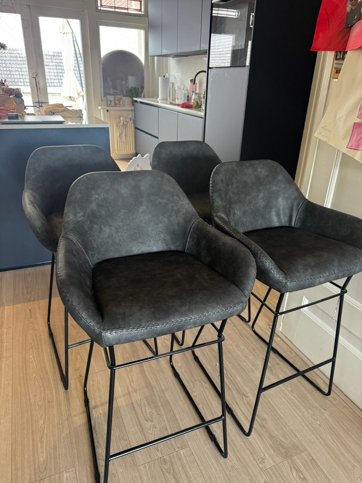 Bar krukken / keukeneiland krukken 4x, Huis en Inrichting, Barkrukken, 4 krukken, Ophalen, Zo goed als nieuw, 60 tot 90 cm